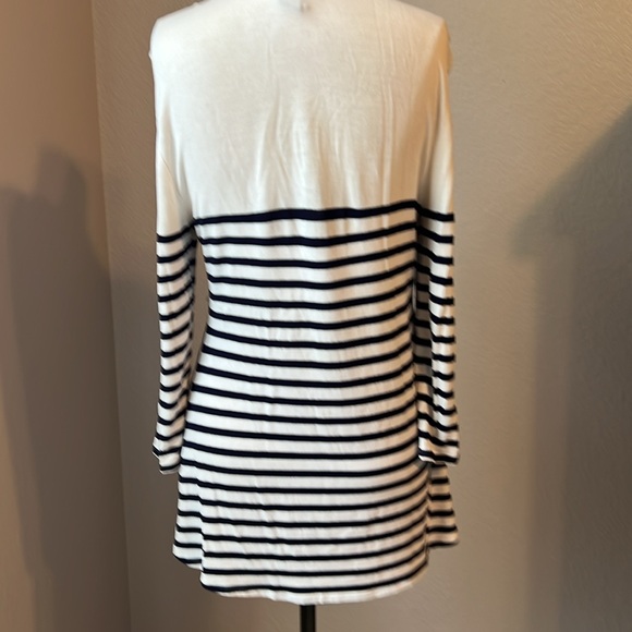 WHBM Top - Picture 3 of 4